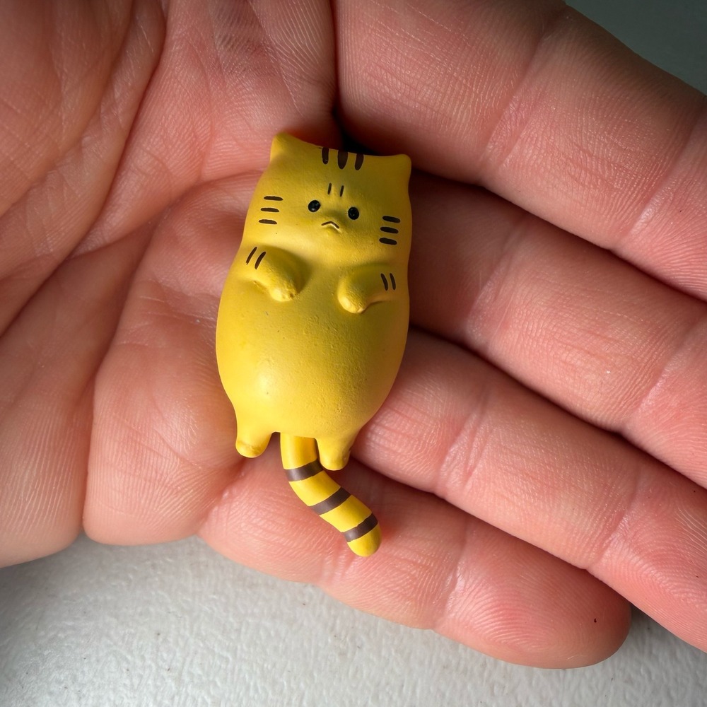 Bandai Natsume Yuujinchou Nyanko Sensei Yellow Striped Cat Anime Figure 2594390